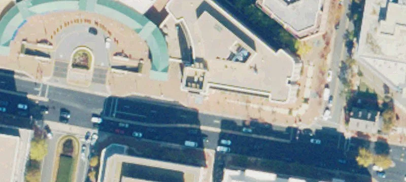Class-A Office Building with Courtyard