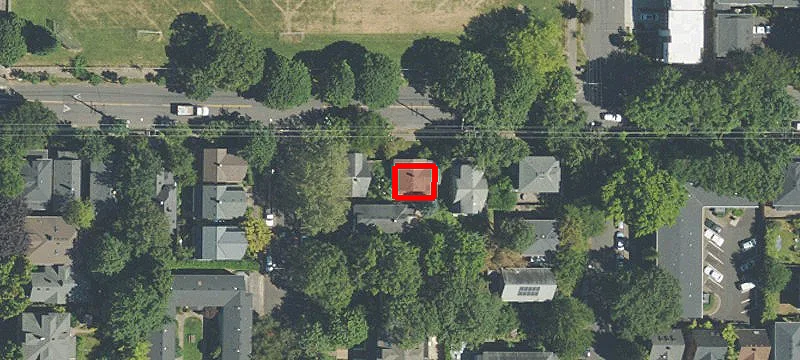 Updated Duplex with In-Unit Laundry