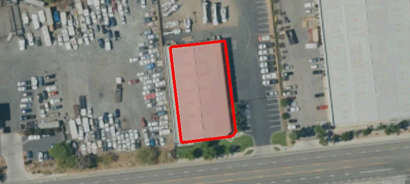 Free-Standing Warehouse with Sprinklers