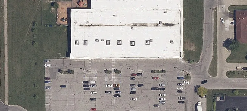 Retail Shopping Center with Developable Pad