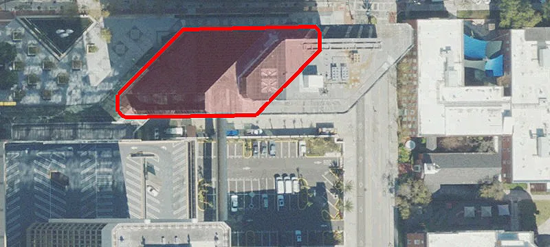 Downtown Office Tower With Amenities