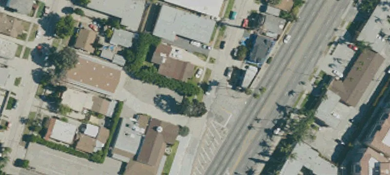 Contiguous LAR3 Development Land