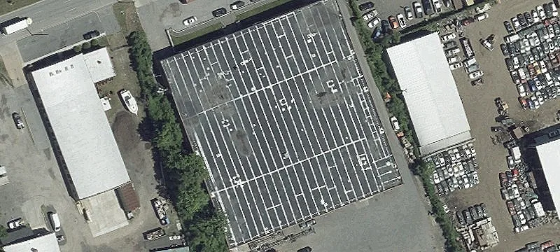 Industrial Warehouse on Paved Yard