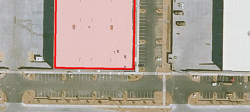 Commercial Land with Active Courtyard