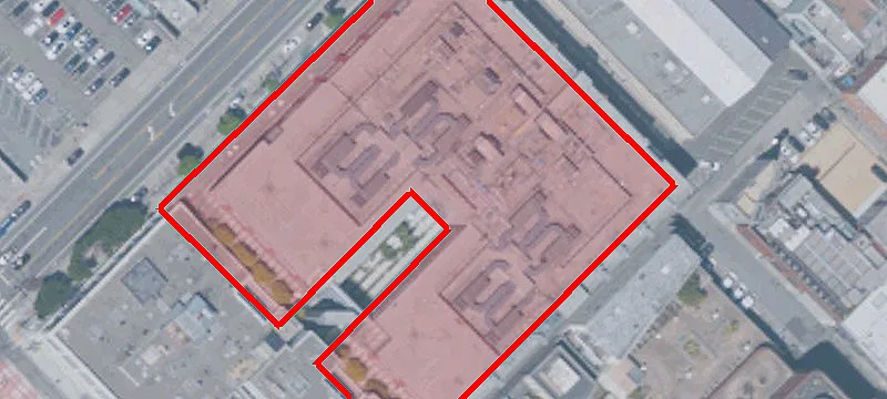 4-Story Office Building with Courtyard