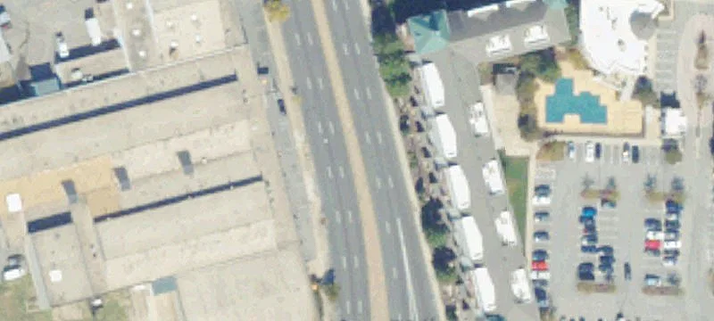 Free-Span Warehouse with Drive-In