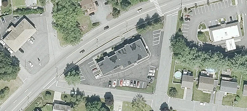 Mixed 1- and 2-Bed Apartment Building