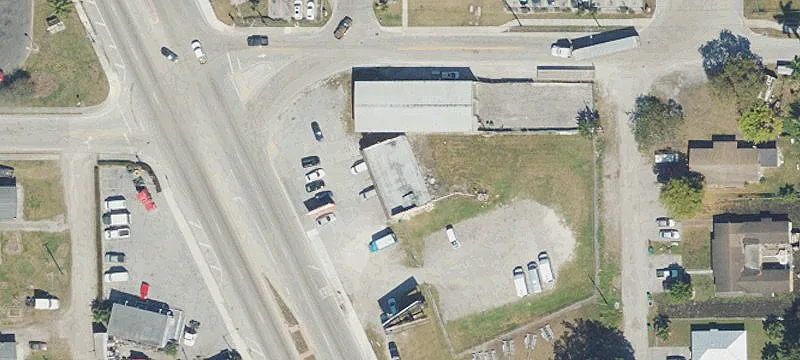 Retail Building with Ample Parking