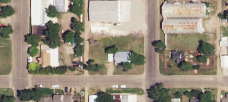 Auto Shop with Six Bays