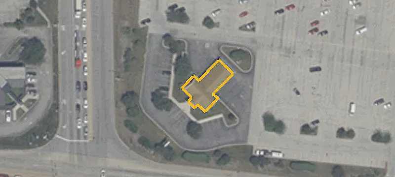 Retail Center Inline Space