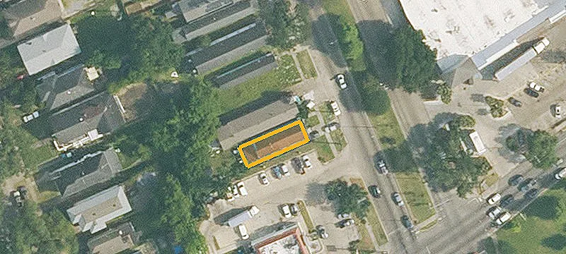 Duplex with Large Lot