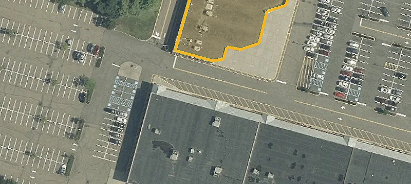 Highly Visible Retail Shopping Center