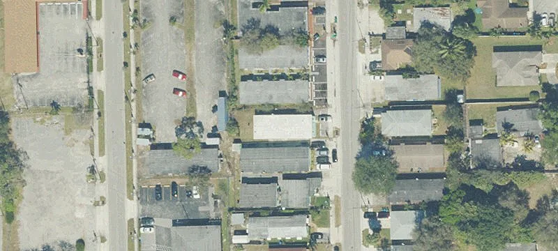 Three-Unit Triplex with Den Layouts