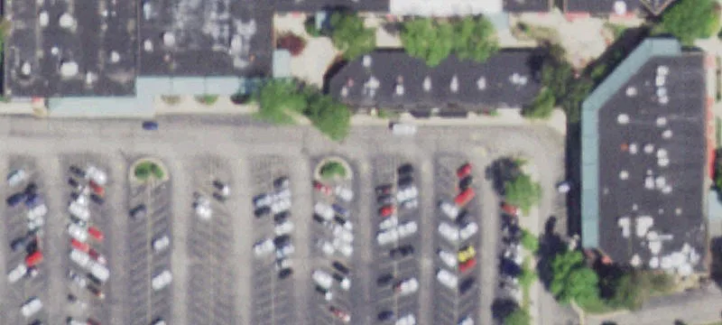 Edgebrook Shopping Center Office Building
