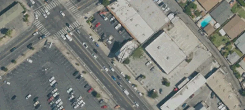 Retail Building For Lease