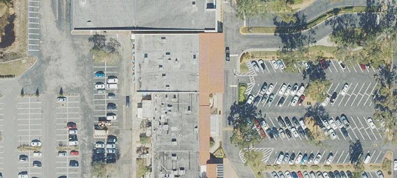 Retail Space in Shopping Center