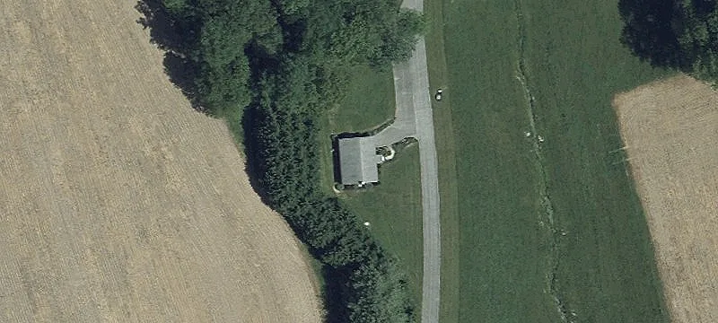 Improved Pastoral Farmland with Heated Shops