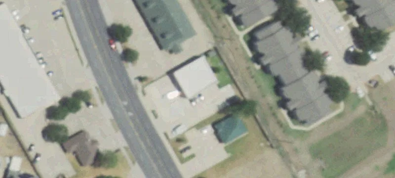 Specialty Building with Versatile Zoning