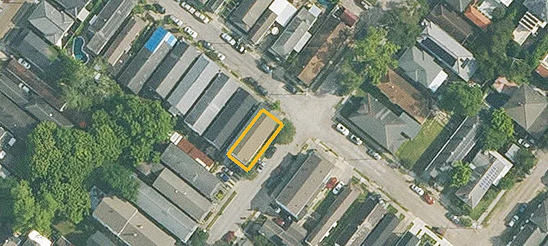 Two-Story Bayou Double with Parking