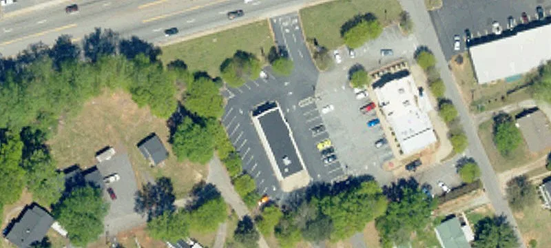 Freestanding Restaurant with Drive-Thru