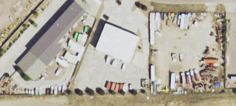 Office Warehouse with Fenced Yard