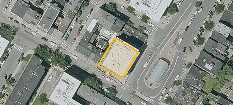 Street-Level Retail at Maverick Square