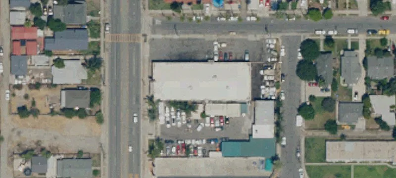 Multi-Unit Automotive Building