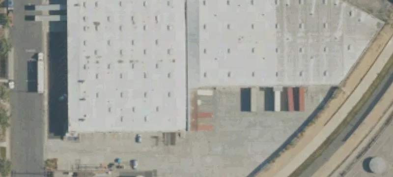 Freestanding Warehouse with Dock Doors