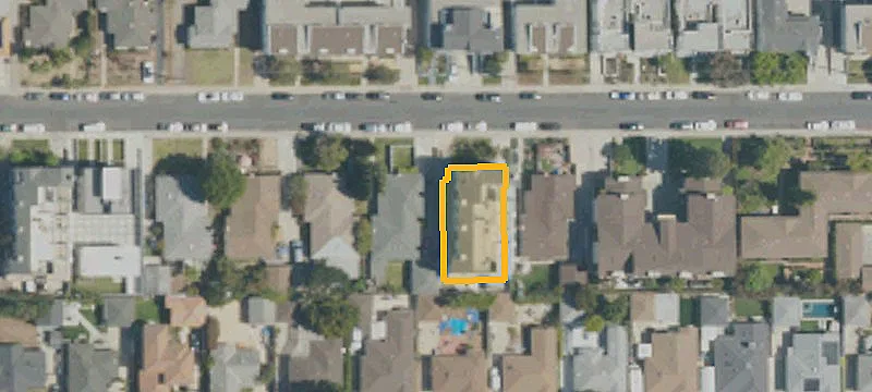 Well-Maintained Duplex with Two Units