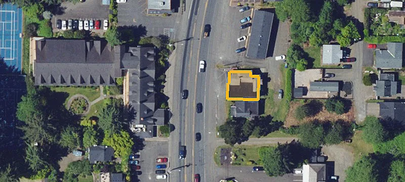 Leased Retail and Storage Building