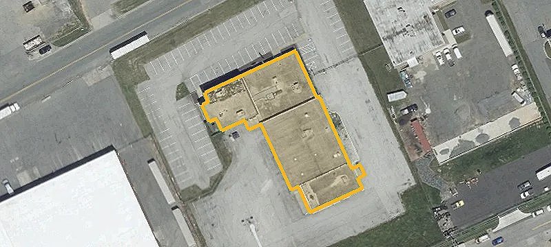 Flex Warehouse with Drive-In Bays