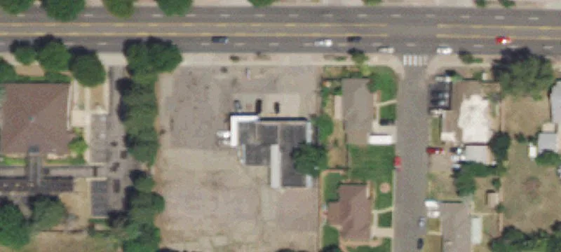 Freestanding Retail Building with Parking