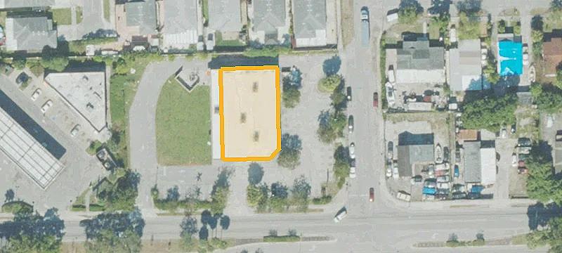Freestanding Retail Building with Parking
