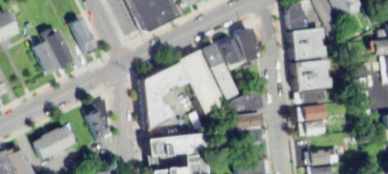 Flexible Fitness and Retail Building