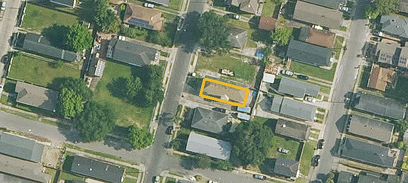 Renovated Duplex with Porches