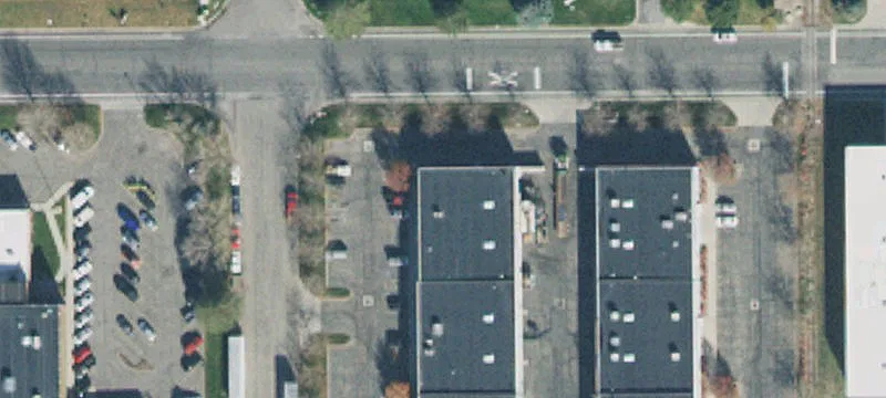 Industrial Flex Building with GL Doors