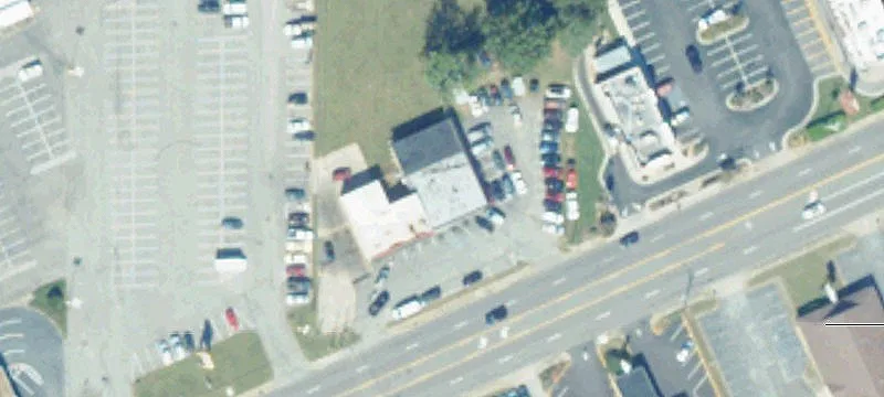 Corner Retail Anchor in Entertainment District