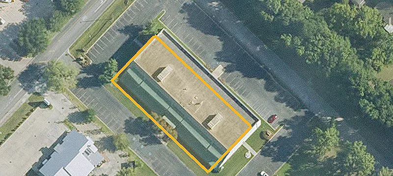 Full-Service Office Building Suites