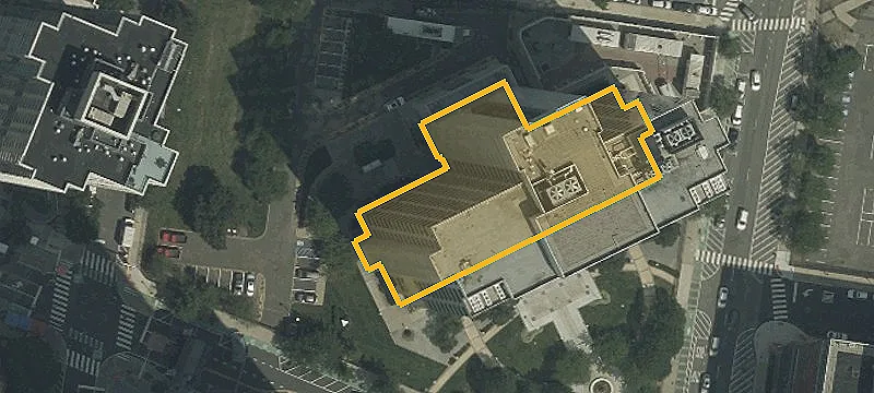 17-Story Downtown Office Building