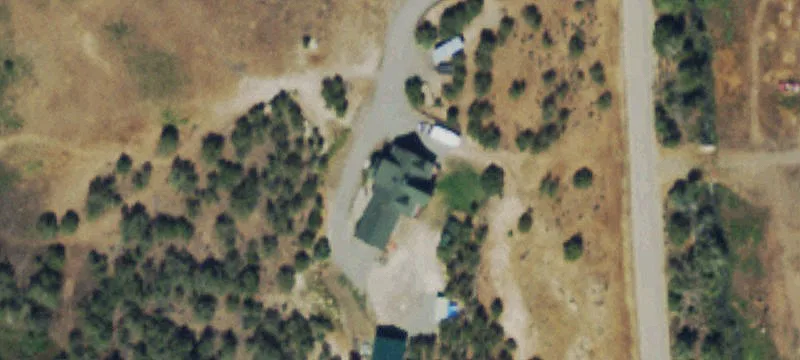 Swedish-Coped Log Home Ranch