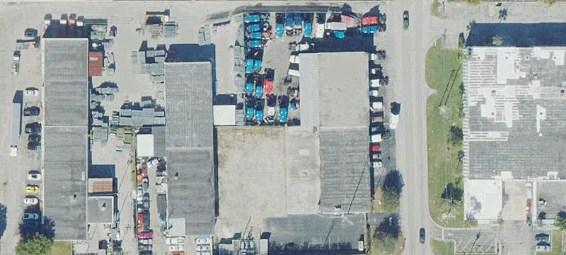 Cross-Dock Industrial Warehouse