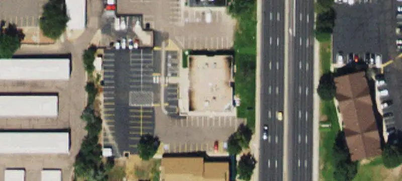 Multi-Entry Office Building