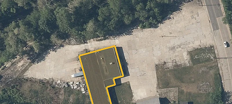 Small Industrial Building With Yard