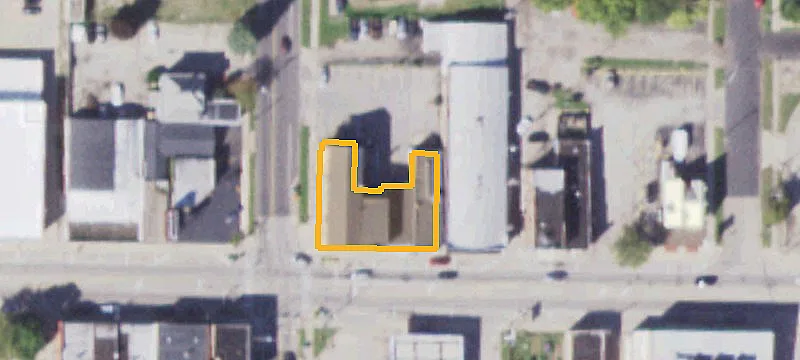 Mixed-Use Retail and Apartments