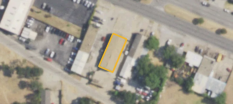 Flex Building with Office Showroom