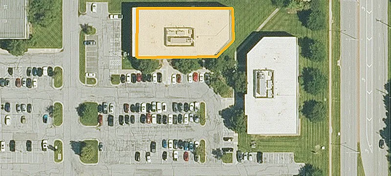 Flexible Office Suite in Park Setting