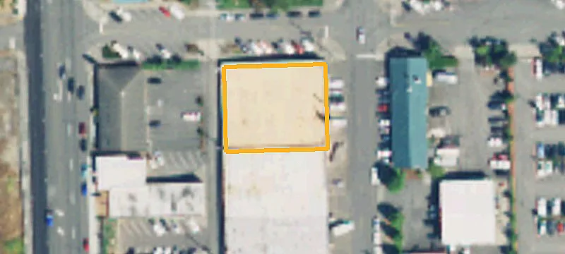 Specialty Mixed-Use Building