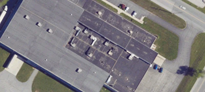 Heated Warehouse with 24-Foot Clearance