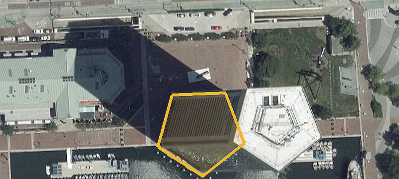 Four-Side Harbor-View Office Suites