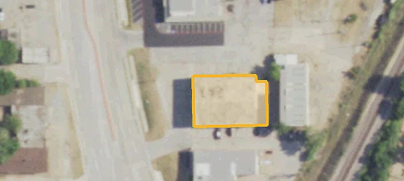 Flex Building on Major Highway